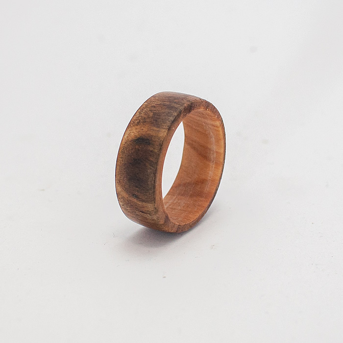 Orodruin || Wood&Resin Ring - Shop LORIEN jewellery General Rings - Pinkoi