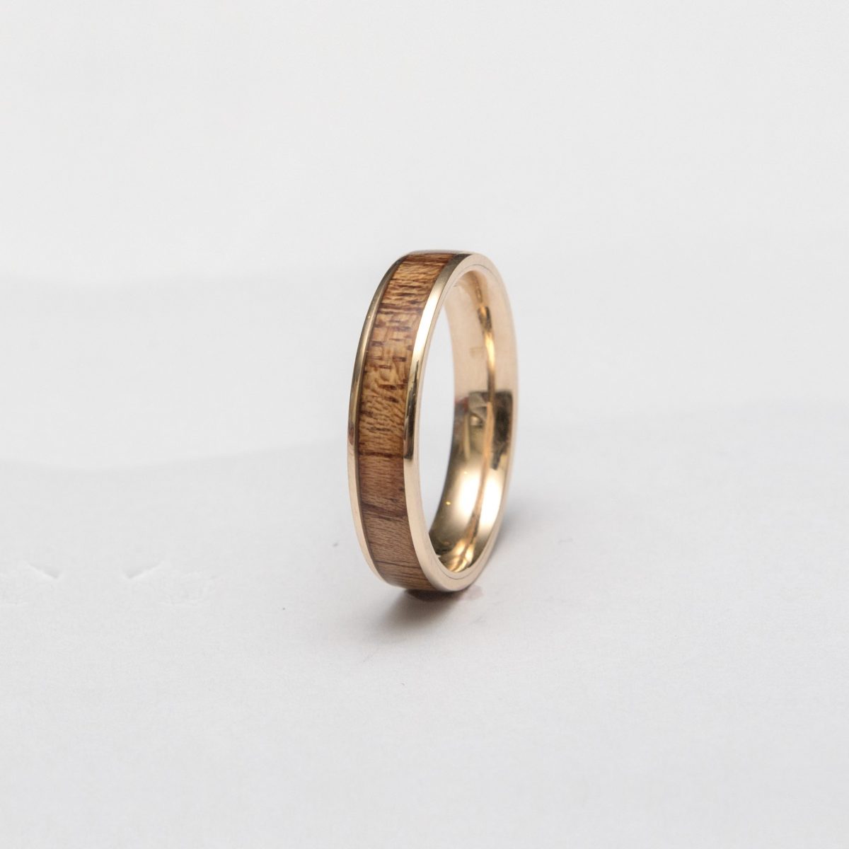 Wooden Ring Gold Mahogany